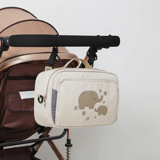 ベビーカー用おむつ収納付きスタイリッシュなママバッグ